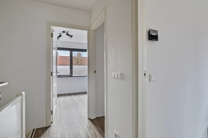 Foto 22 van Margrietweg 6