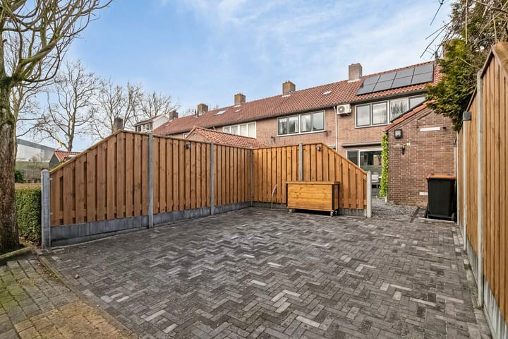 Foto 35 van Margrietweg 6