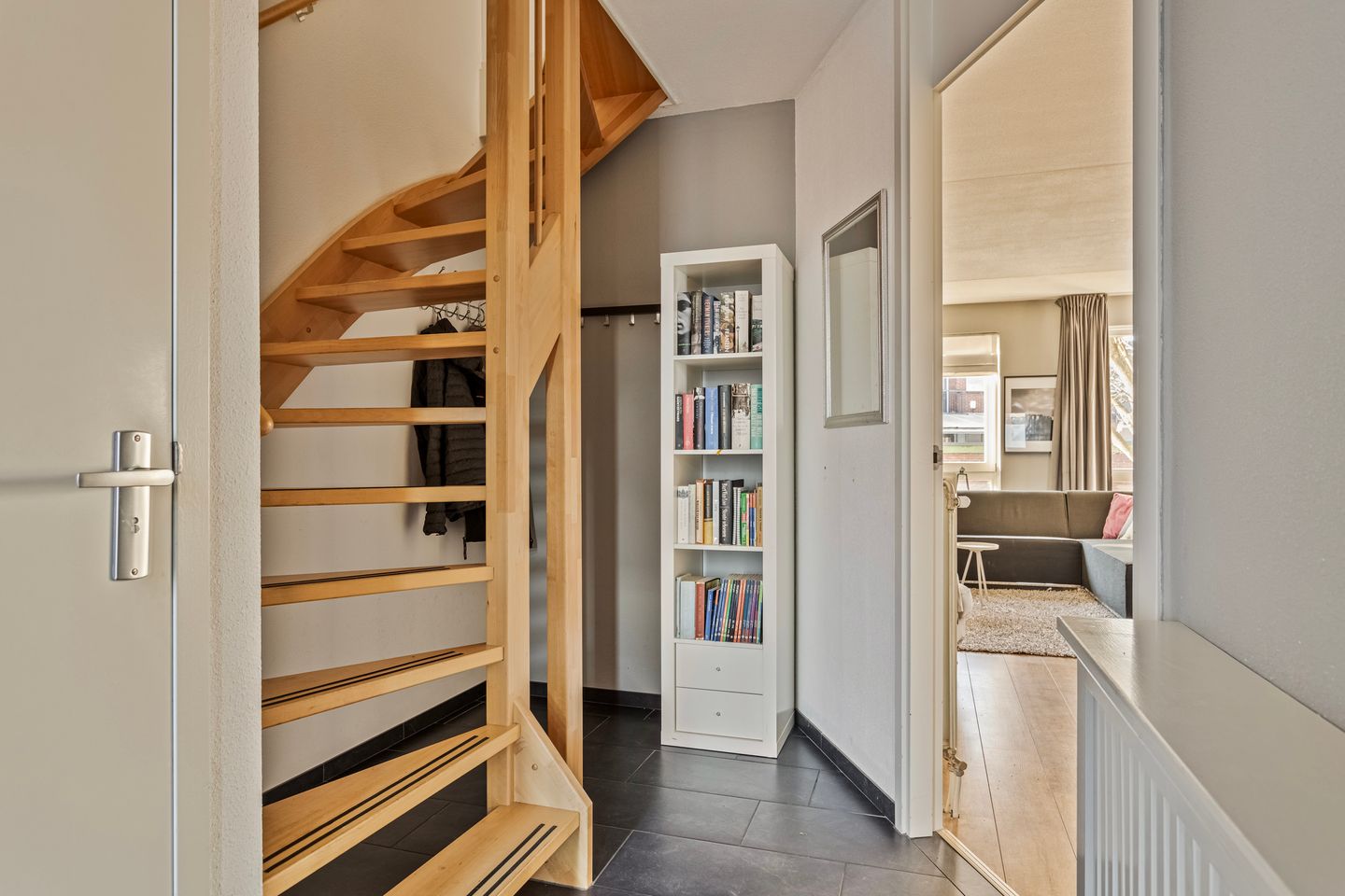 Foto 10 van Bilderdijkstraat 2-9