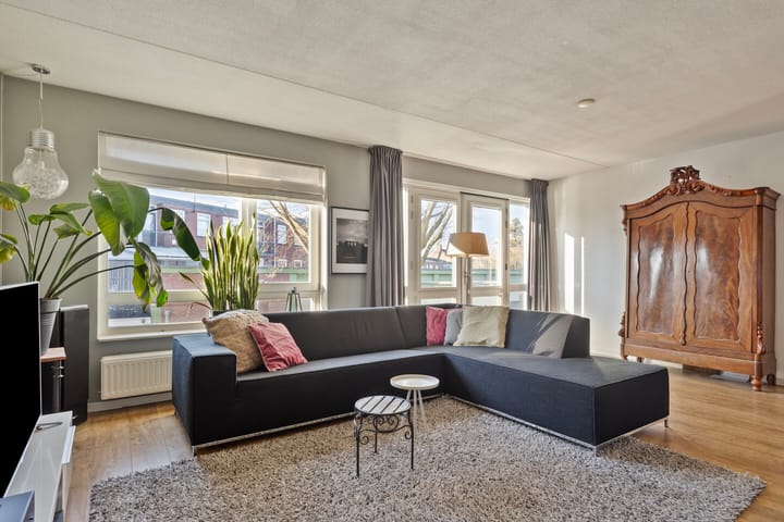 Foto 13 van Bilderdijkstraat 2-9