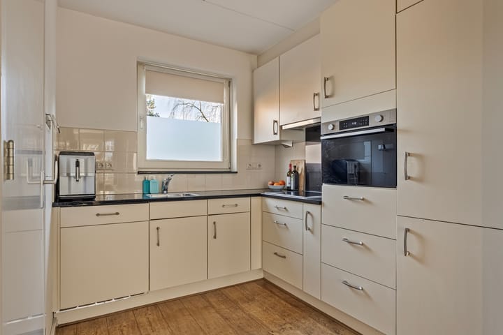 Foto 18 van Bilderdijkstraat 2-9