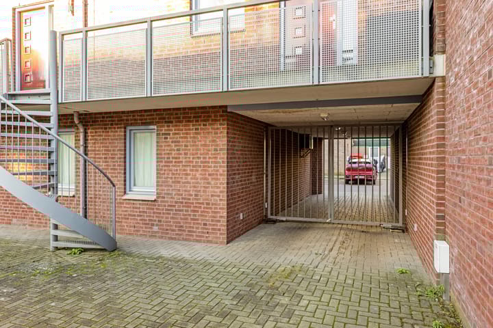 Foto 33 van Bilderdijkstraat 2-9