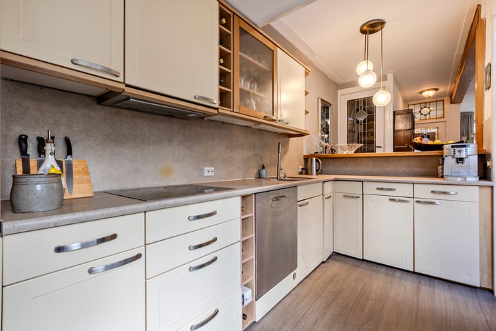 Foto 12 van Corfstraat 10