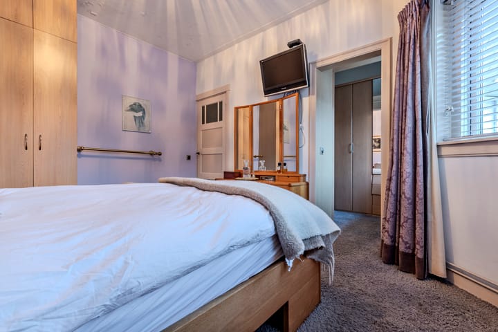 Foto 27 van Corfstraat 10