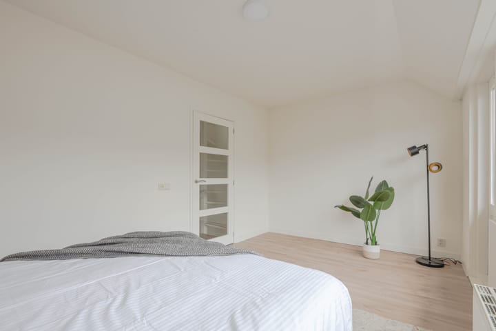 Foto 18 van Zwaluwstraat 20-B