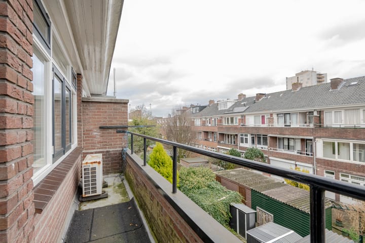 Foto 26 van Zwaluwstraat 20-B