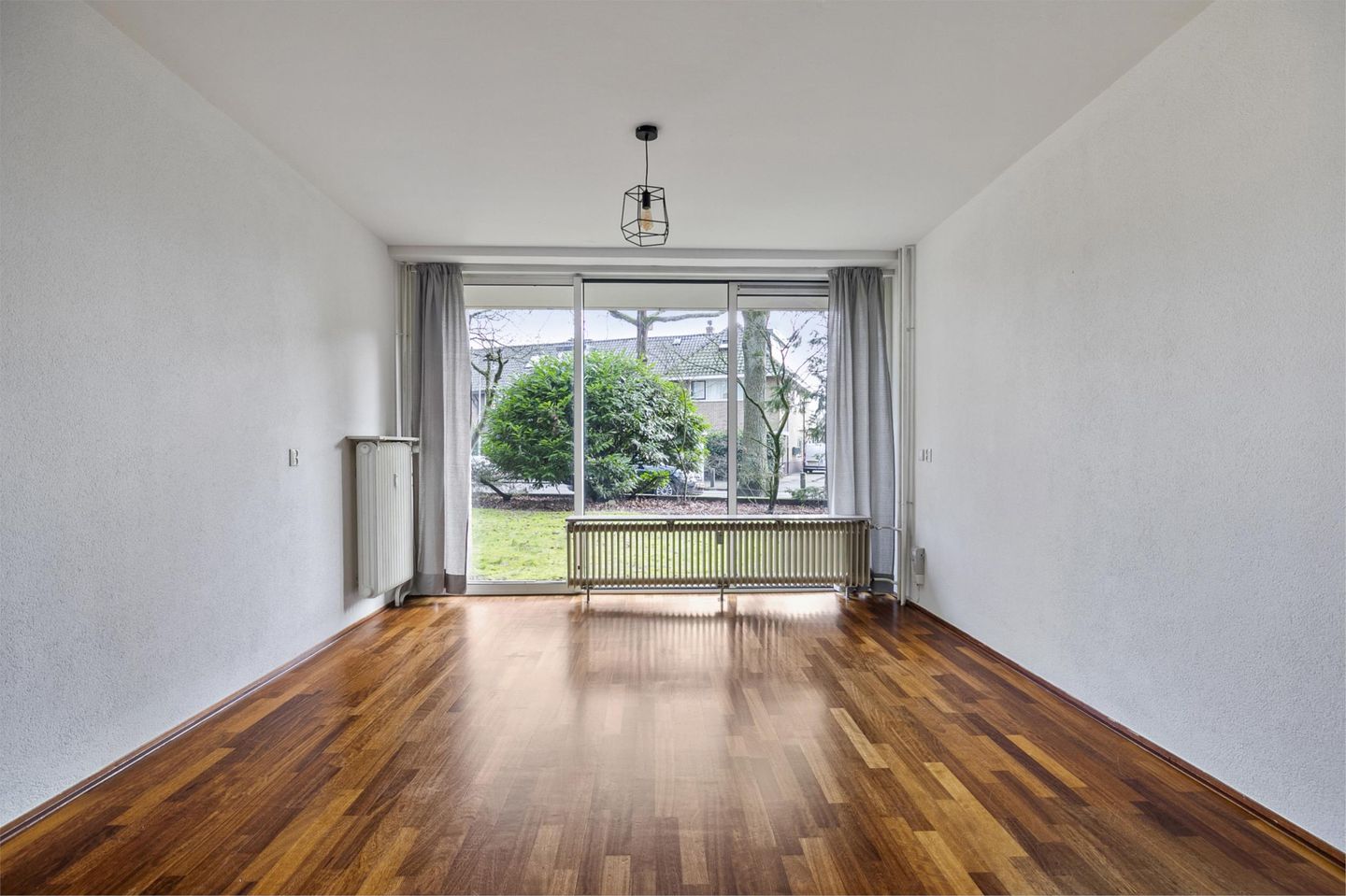 Foto 10 van Eemnesserweg 7-A2