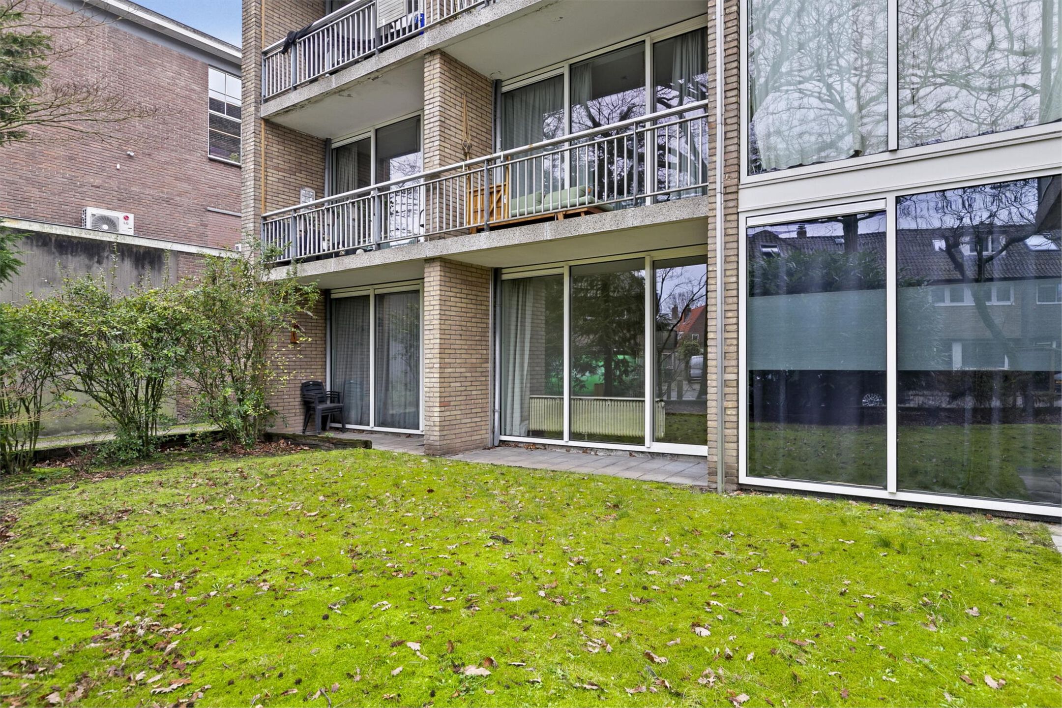 Foto 21 van Eemnesserweg 7-A2