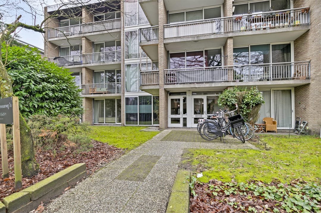 Foto 22 van Eemnesserweg 7-A2