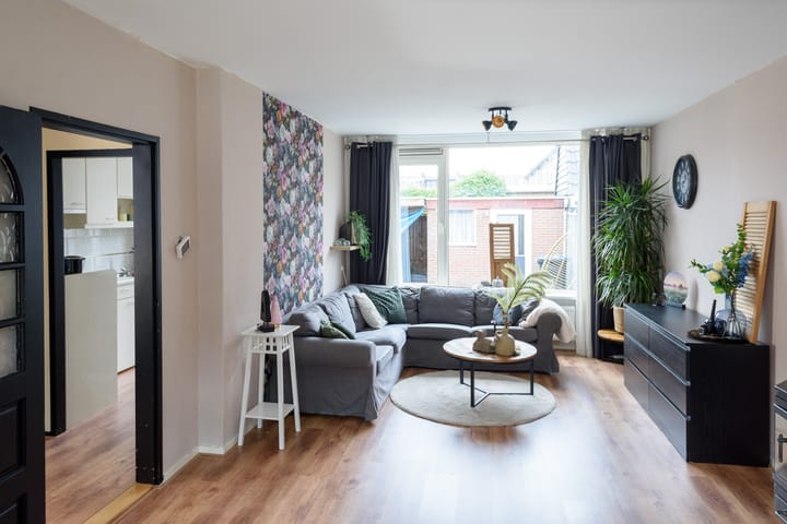 Foto 10 van Koolmeesstraat 10