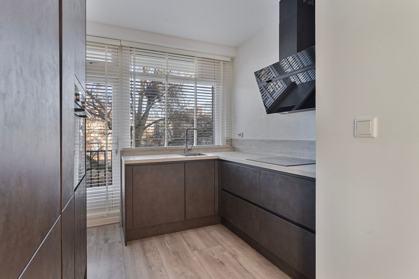 Photo 5 of Burgemeester Van Haarenlaan 722