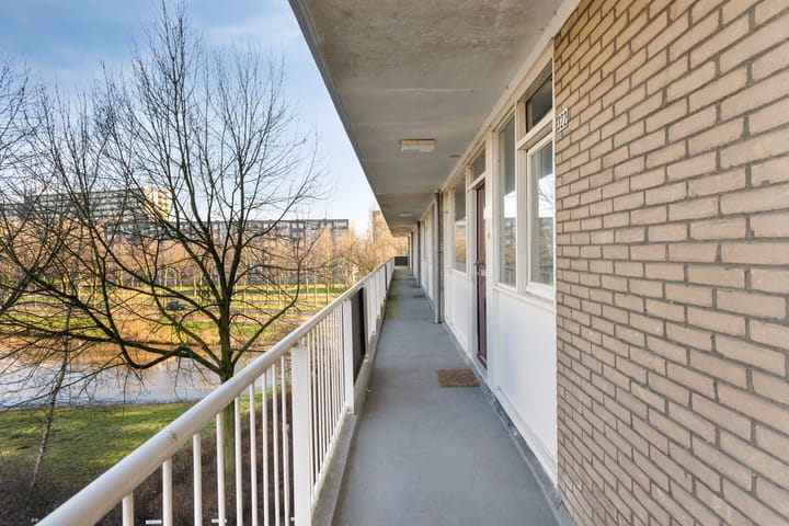 Foto 11 van Antwerpenstraat 322