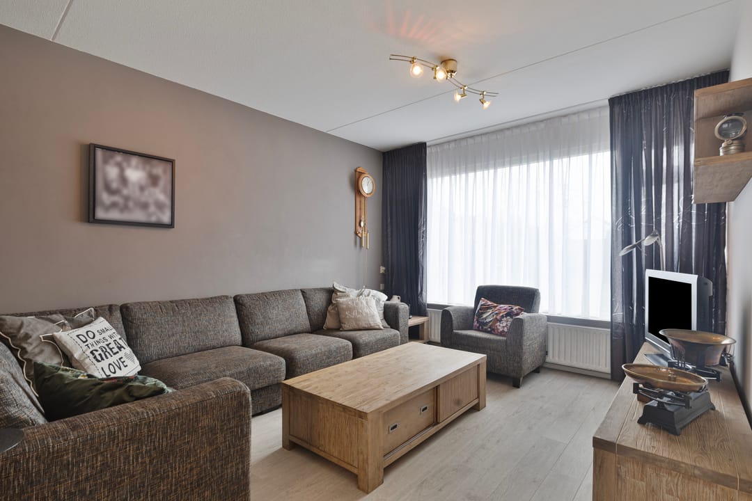 Foto 11 van Lemenstraat 1