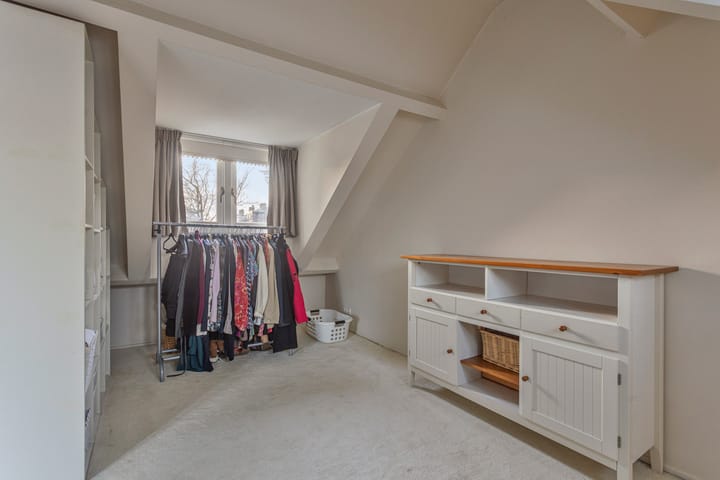 Photo 19 of Roos Vlasmanstraat 1