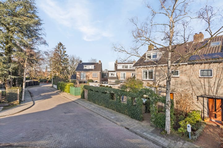 Photo 39 of Roos Vlasmanstraat 1