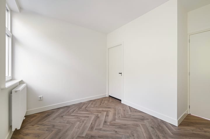 Foto 22 van van Alphenstraat 53