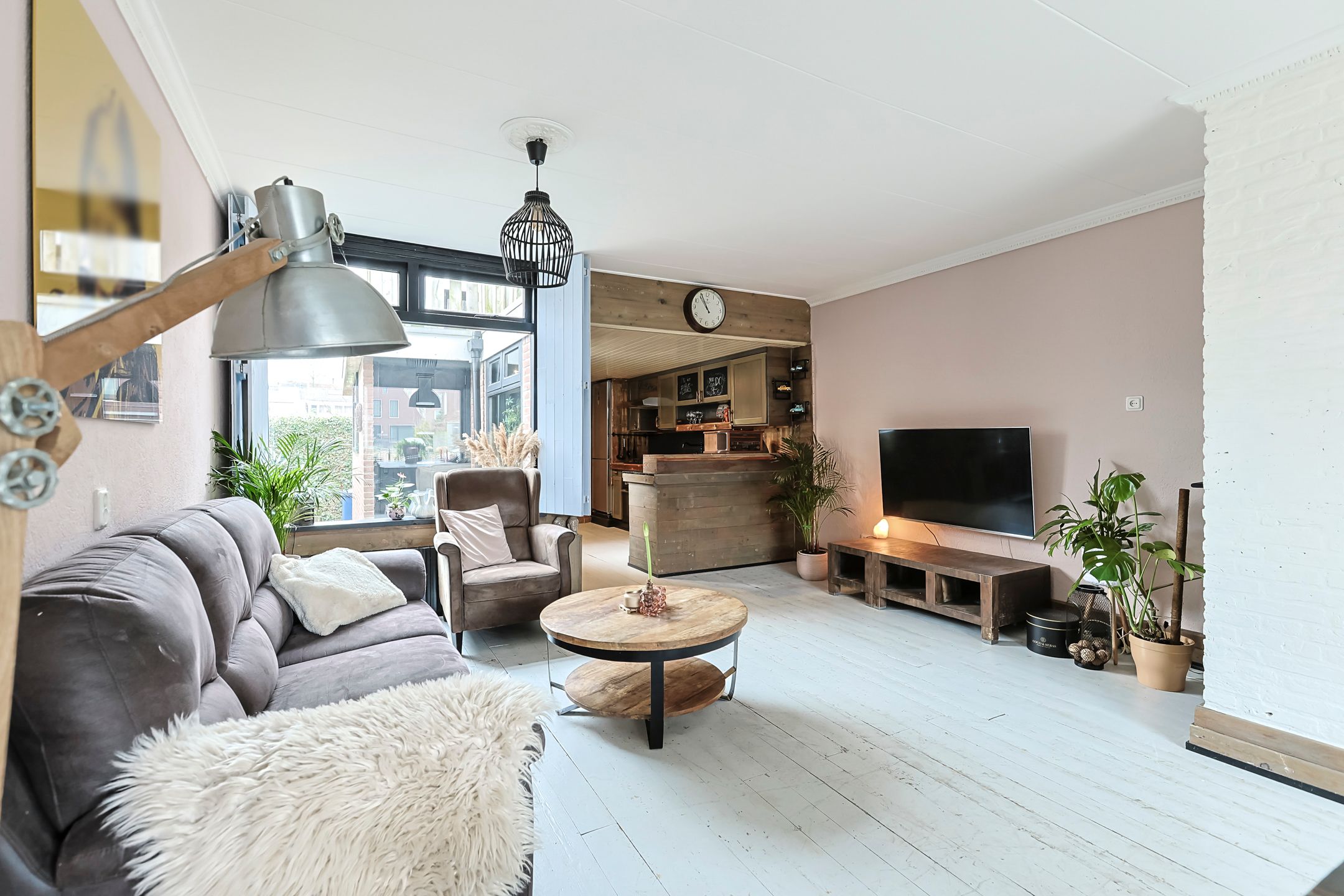 Photo 9 of Hortensiastraat 36