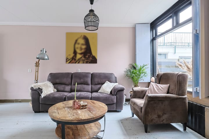 Photo 11 of Hortensiastraat 36