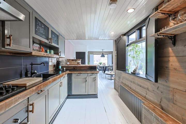 Photo 14 of Hortensiastraat 36