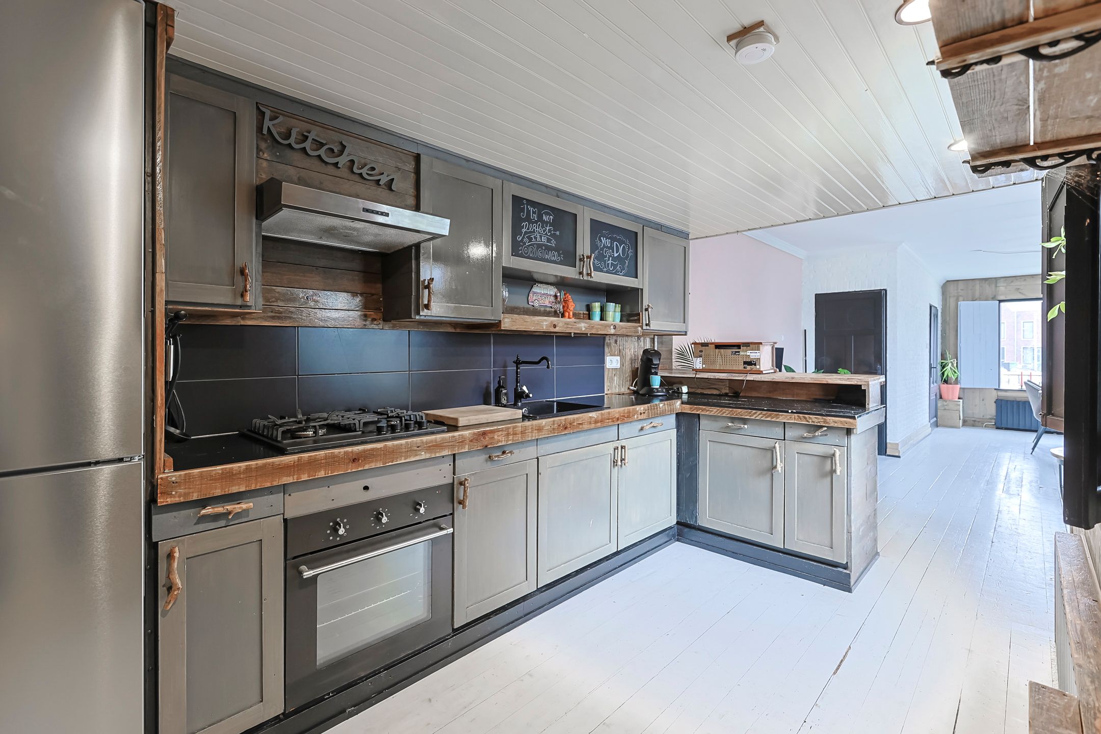 Photo 15 of Hortensiastraat 36