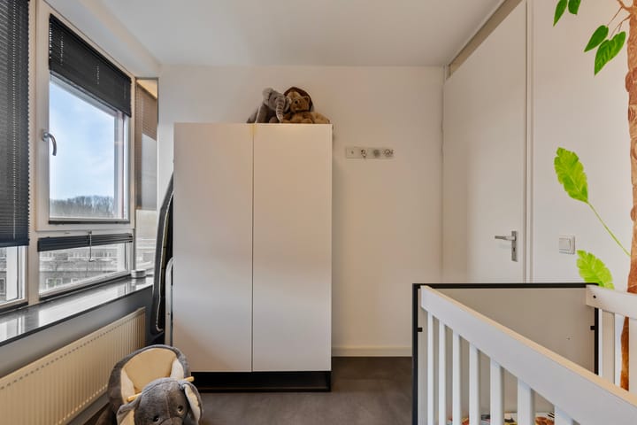 Foto 27 van Middelharnisstraat 211