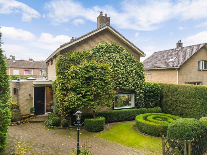 Foto 2 van Postweg 16