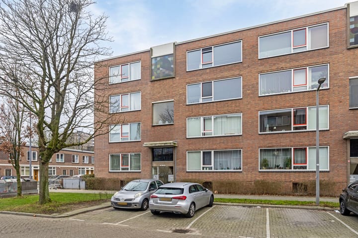 Foto 32 van Middelharnisstraat 211