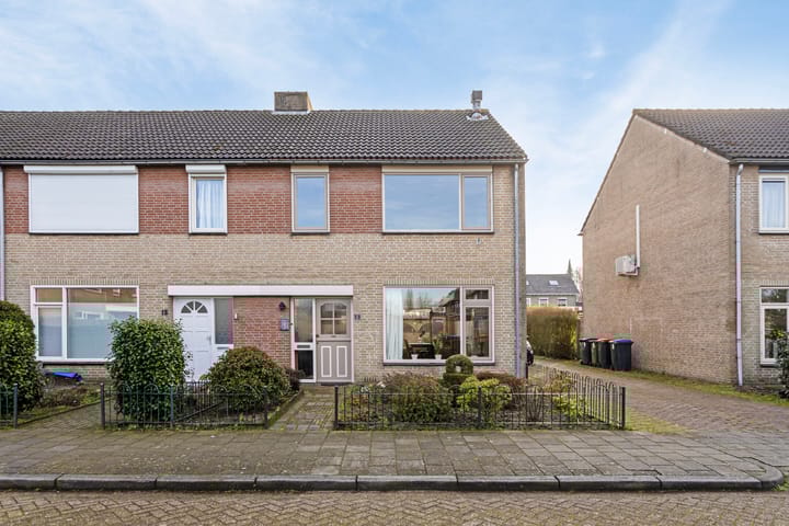 Photo 1 of Bilderdijkstraat 13