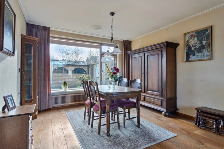 Photo 5 of Bilderdijkstraat 13