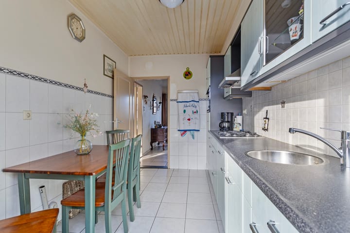 Photo 9 of Bilderdijkstraat 13