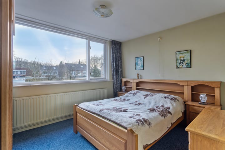 Photo 12 of Bilderdijkstraat 13