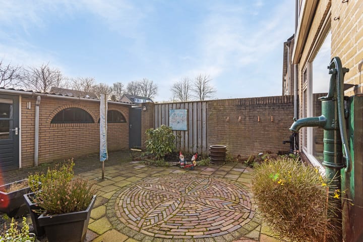 Photo 24 of Bilderdijkstraat 13