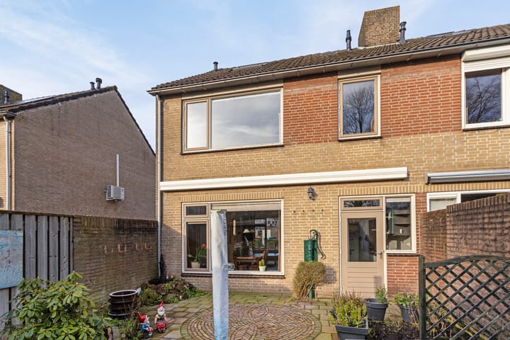 Photo 26 of Bilderdijkstraat 13