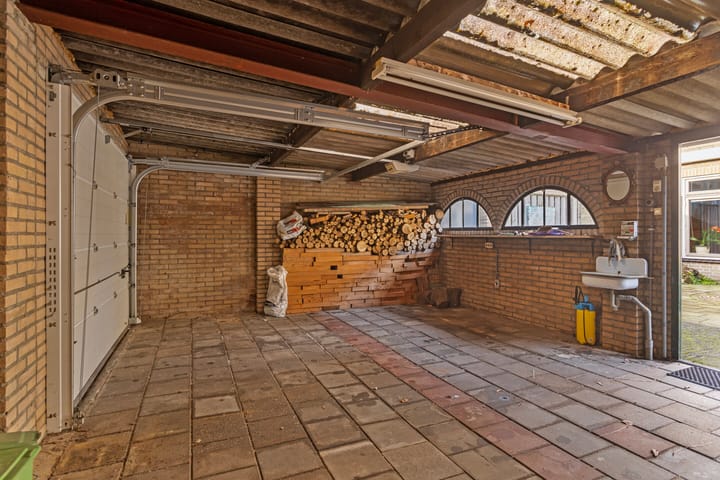 Photo 28 of Bilderdijkstraat 13