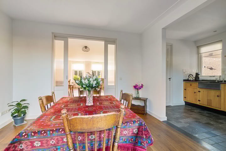 Foto 24 van Irenestraat 26-B