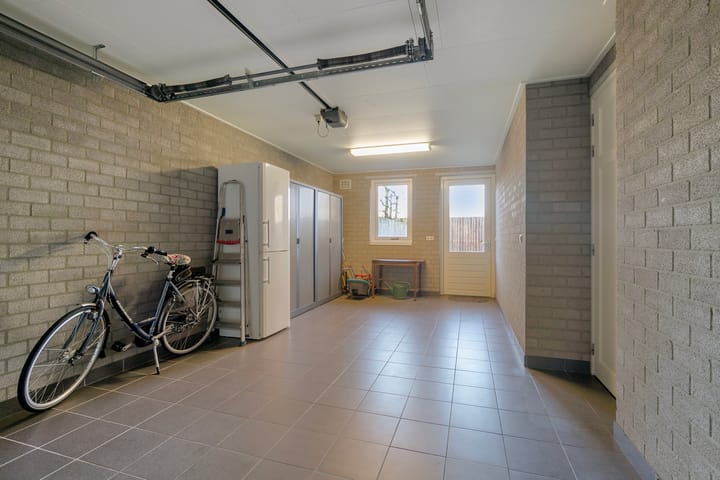 Foto 44 van Irenestraat 26-B