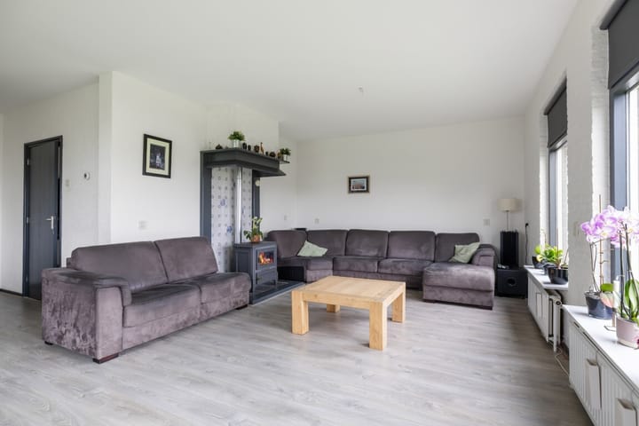 Photo 5 of Stuurmansweg 6