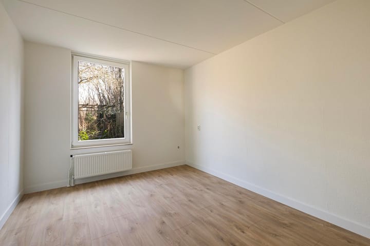 Foto 10 van Bellstraat 8