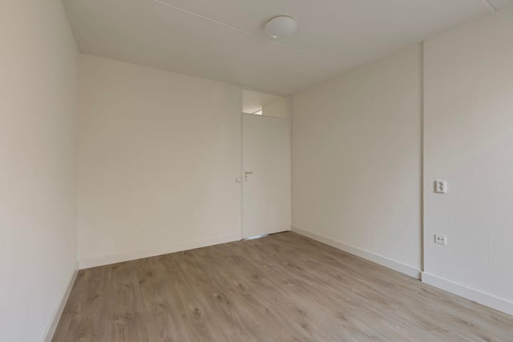 Foto 11 van Bellstraat 8