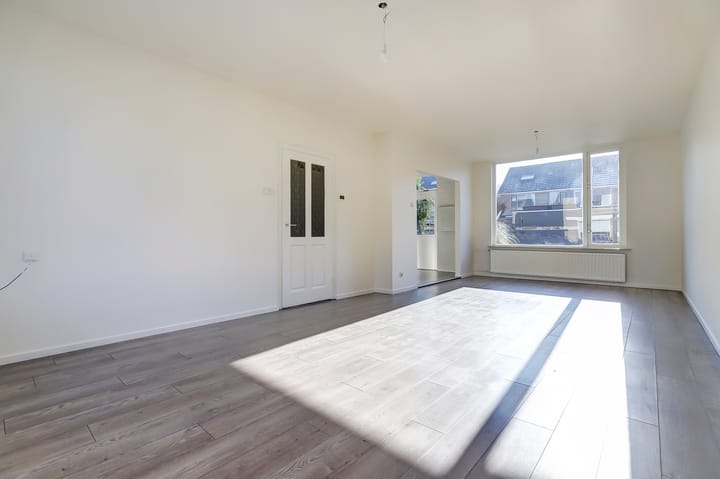 Foto 4 van Beneluxlaan 98