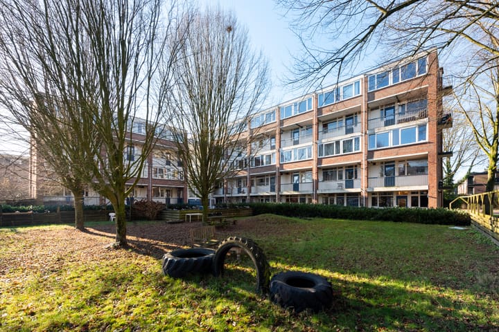 Foto 2 van Van 't Hoffstraat 43