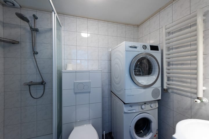 Foto 14 van Van 't Hoffstraat 43