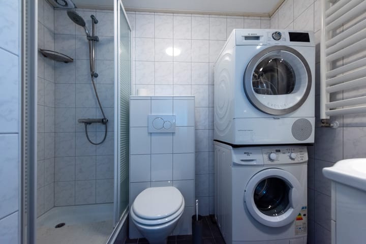 Foto 16 van Van 't Hoffstraat 43