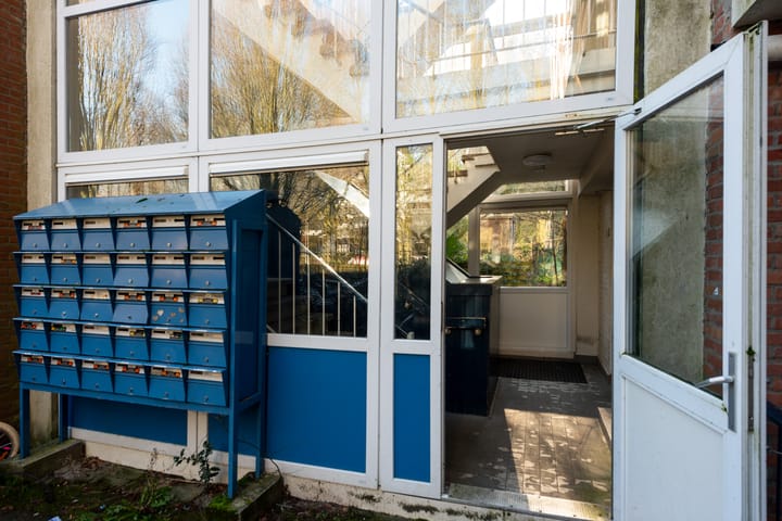 Foto 20 van Van 't Hoffstraat 43