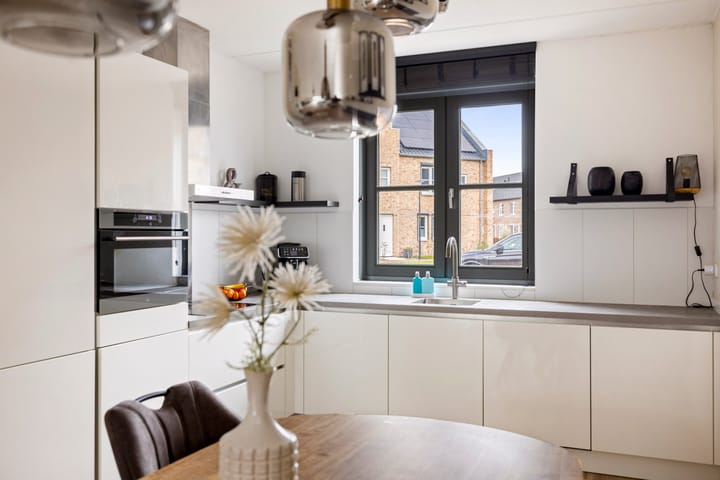 Foto 10 van Johan Roebersstraat 31