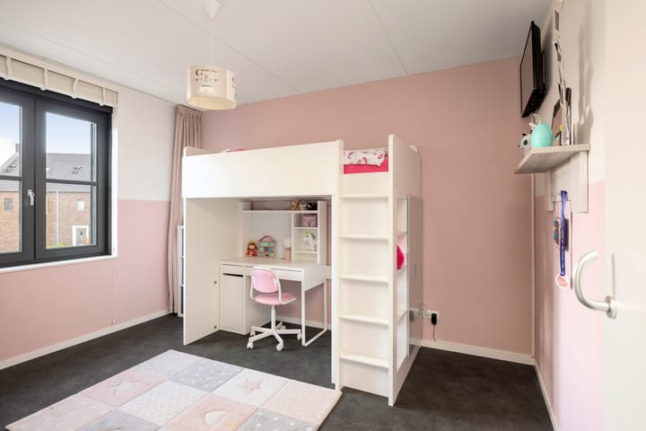 Foto 19 van Johan Roebersstraat 31