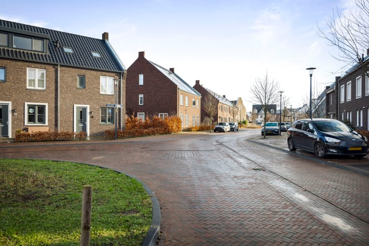 Foto 42 van Johan Roebersstraat 31