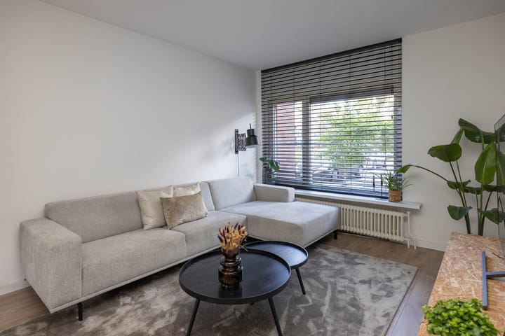 Foto 4 van Karel van de Woestijnestraat 13