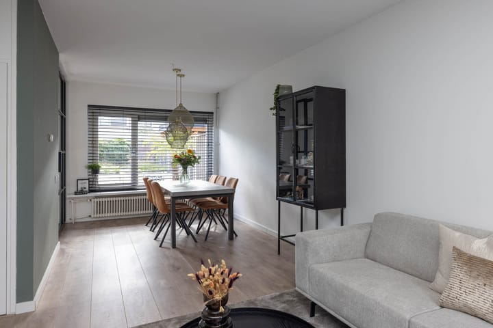 Foto 6 van Karel van de Woestijnestraat 13