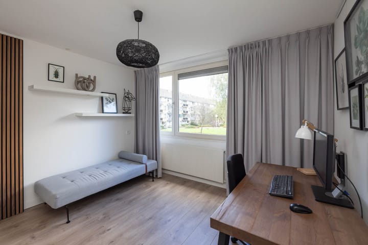 Foto 17 van Karel van de Woestijnestraat 13